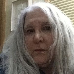 Meet your Posher, Phyllis